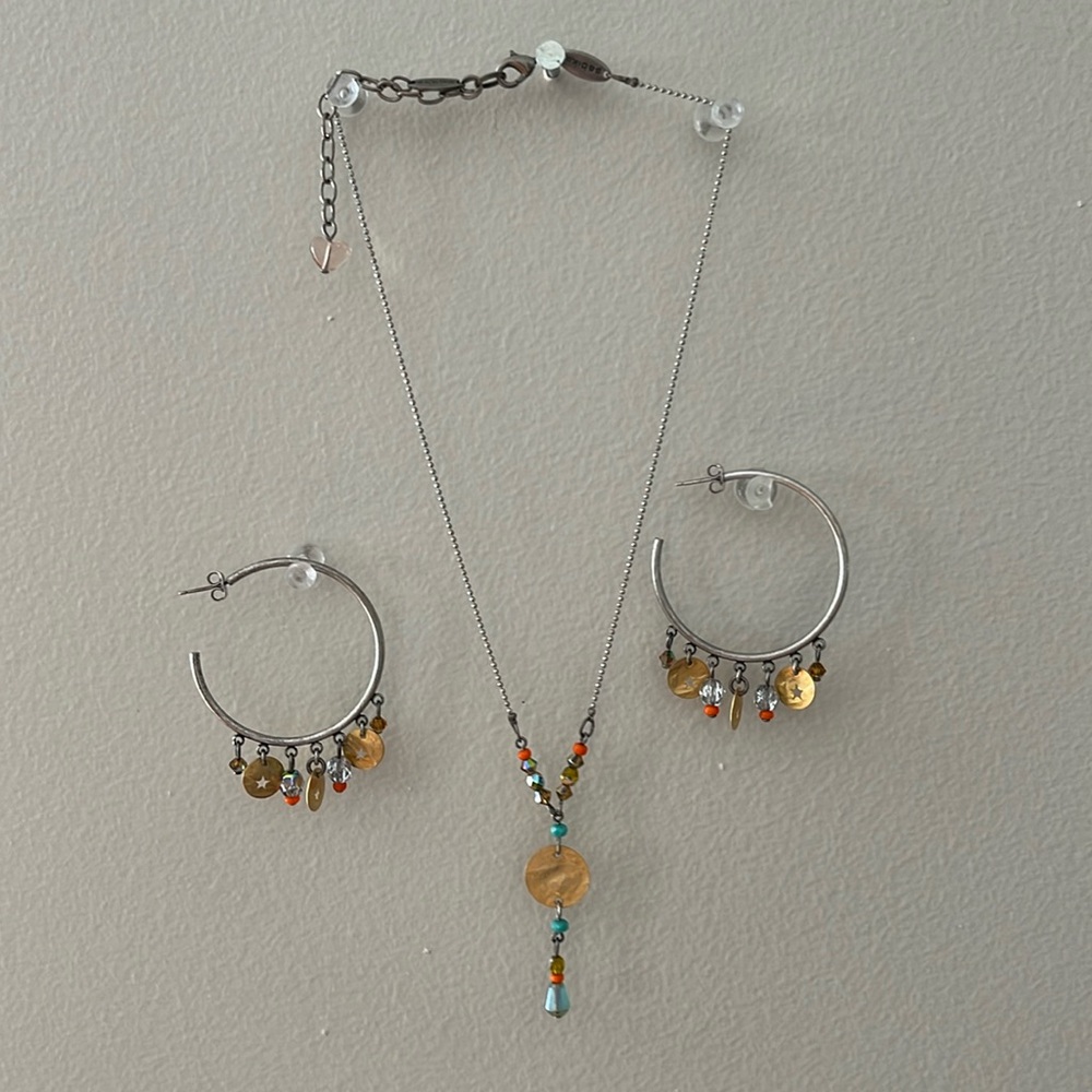 Sabika necklace and earrings set - spring 2018
